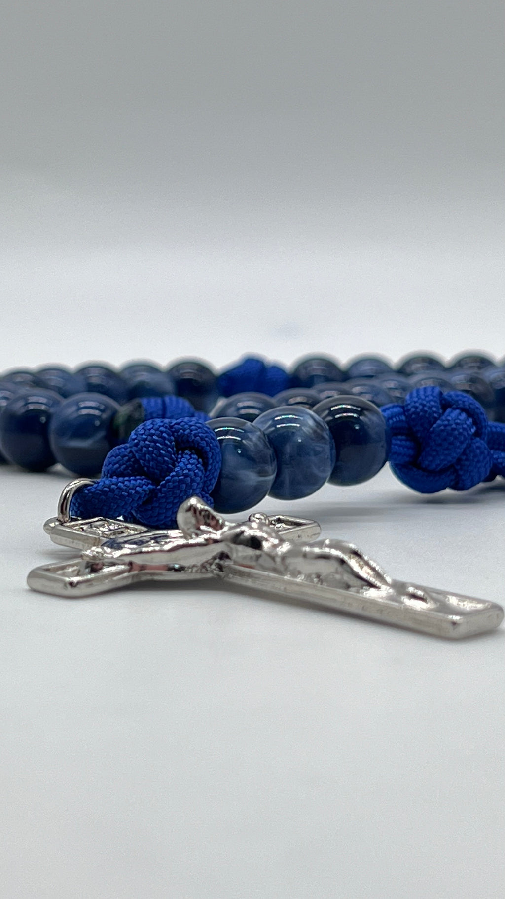 Terço Devotium Monocromático | Azul Bic